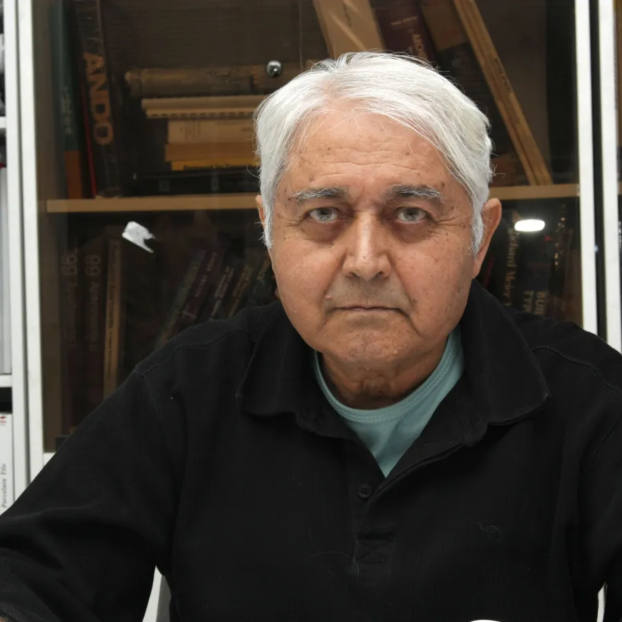 Khosrow Afshar Mohajer